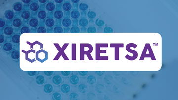 Dargestellt sind das Logo des Unternehmens Xiretsa in der Mitte des Bildes und das Logo von INCATE in der oberen rechten Ecke, auf blauem Untergrund mit einer schematisch dargestellten Multiwell-Platte
