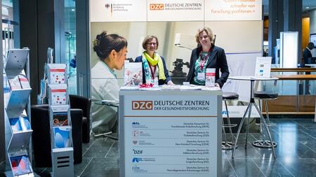 Die Deutschen Zentren der Gesundheitsforschung auf der DGIM