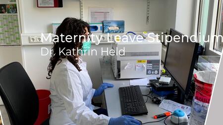 Thumbnail zum Video-Interview mit der Maternitiy Leave-Stipendiatin Dr. Kathrin Held