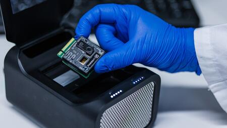 Nanopore DNA-Sequenzierung einer Patientenprobe.