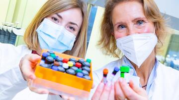 Louisa Ruhl und Christine Falk