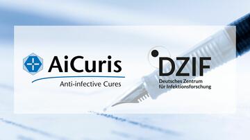 Nebeneinanderstehende Logos von AiCuris und DZIF auf einem weiß-blauen Hintergrund, auf dem ein Füllfederhalter mit der Spitze auf ein Papier gerichtet ist.